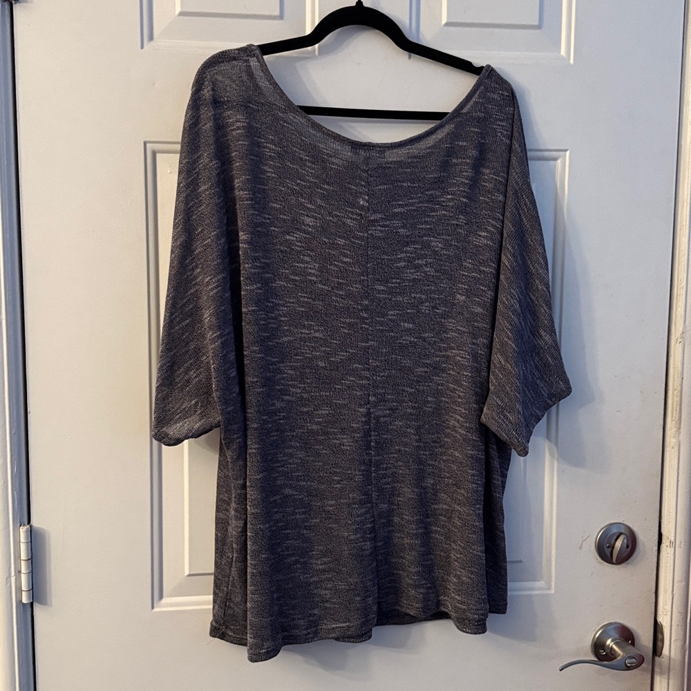 Double Take Tunic Top 2x - Picture 2 of 4